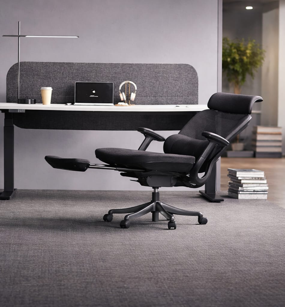 Xyron Mesh Chair in Black, view 4